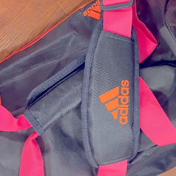 Adidas gym bag new with neon colors. - Picture 4 of 10